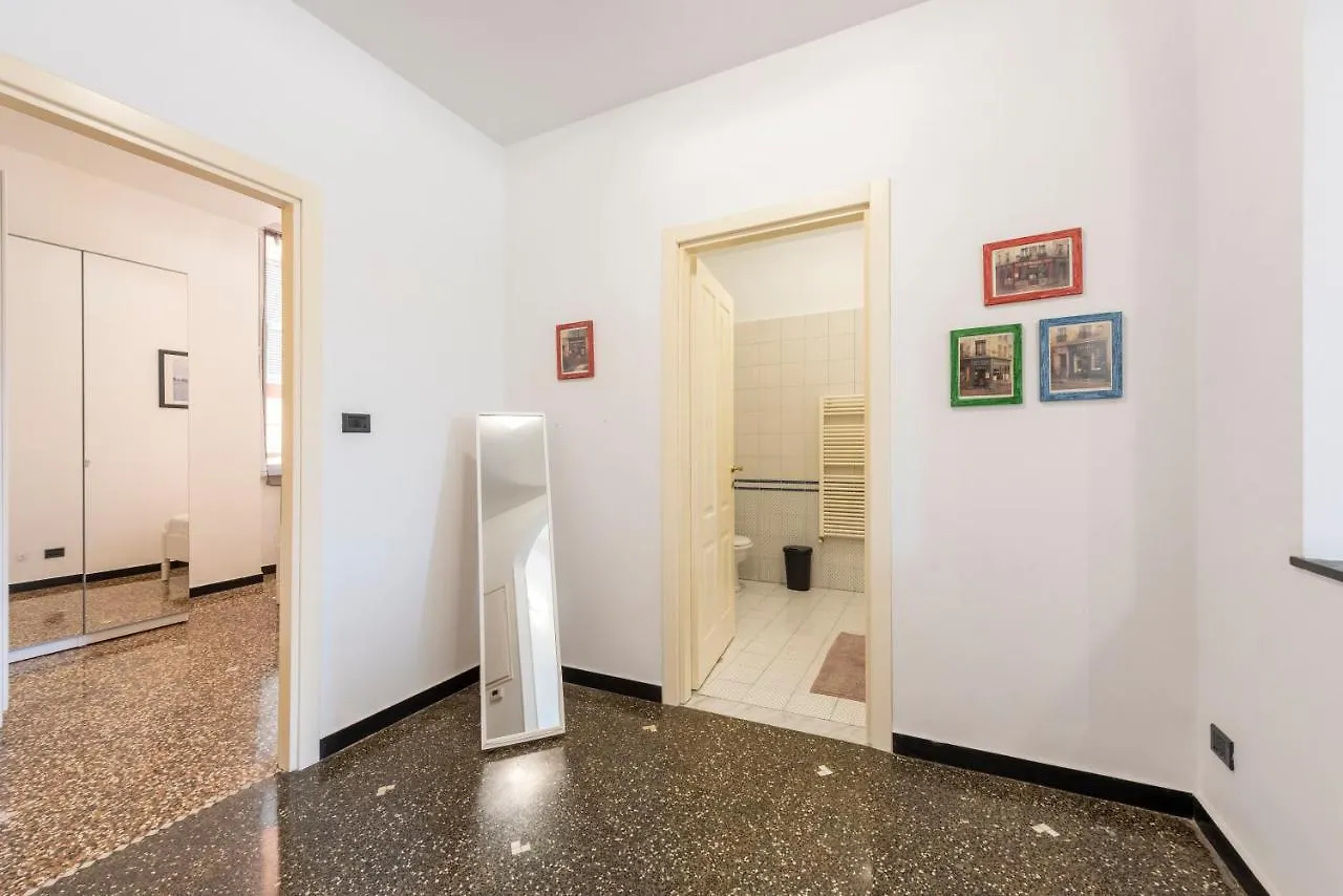 Sunny Flat Next To The Prince Palace Genoa 0*,  Italy