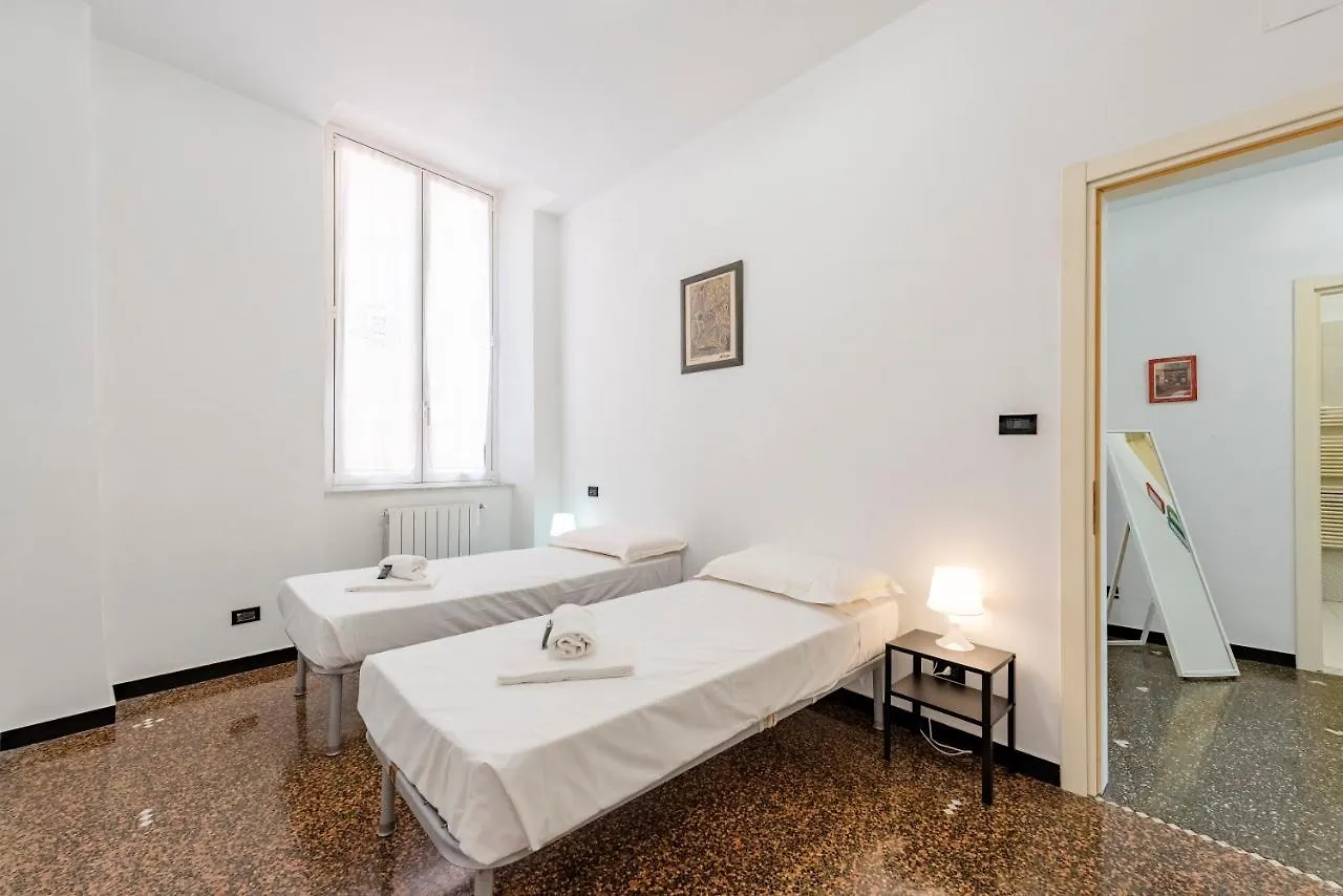 Sunny Flat Next To The Prince Palace Genoa