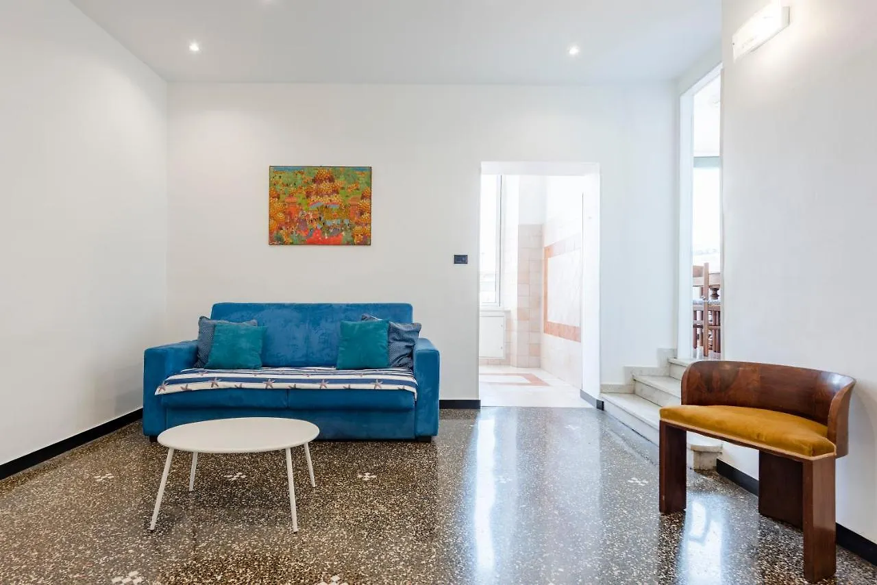 Sunny Flat Next To The Prince Palace Genoa Apartment