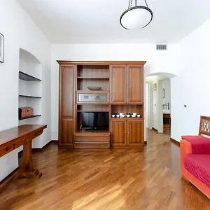 Appartamento Joivy For 4 Near The Port Of, Genova